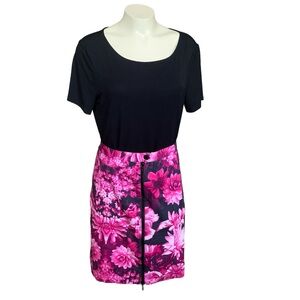 Michael Kors Floral Zippered Cotton Super Cute Skirt in a Size 8 EUC